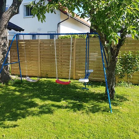 Bogi'S Ferienhaus - Pension Laakirchen Luaran gambar